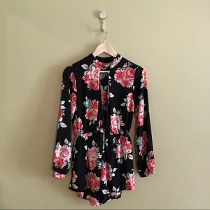 Plunging keyhole neck romper